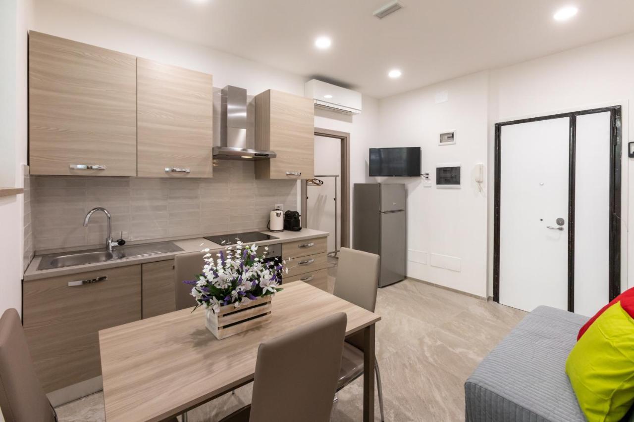 Le Case Di Anna - Holiday Home Roma Exterior foto